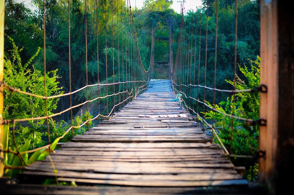 Boutique Raft Resort, River Kwai Сайок Экстерьер фото